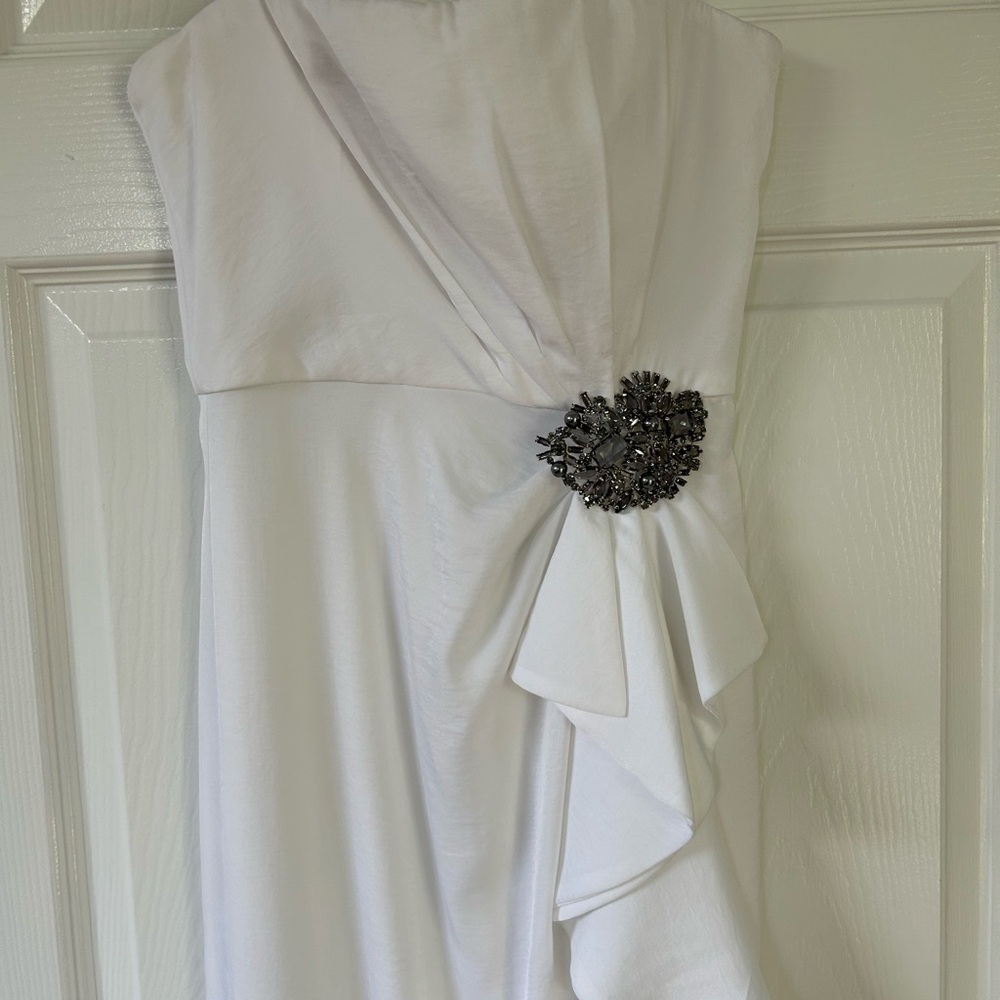 NWT BCBGMAXAZRIA STRAPLESS ISLA WHITE DRESS - Picture 6 of 10